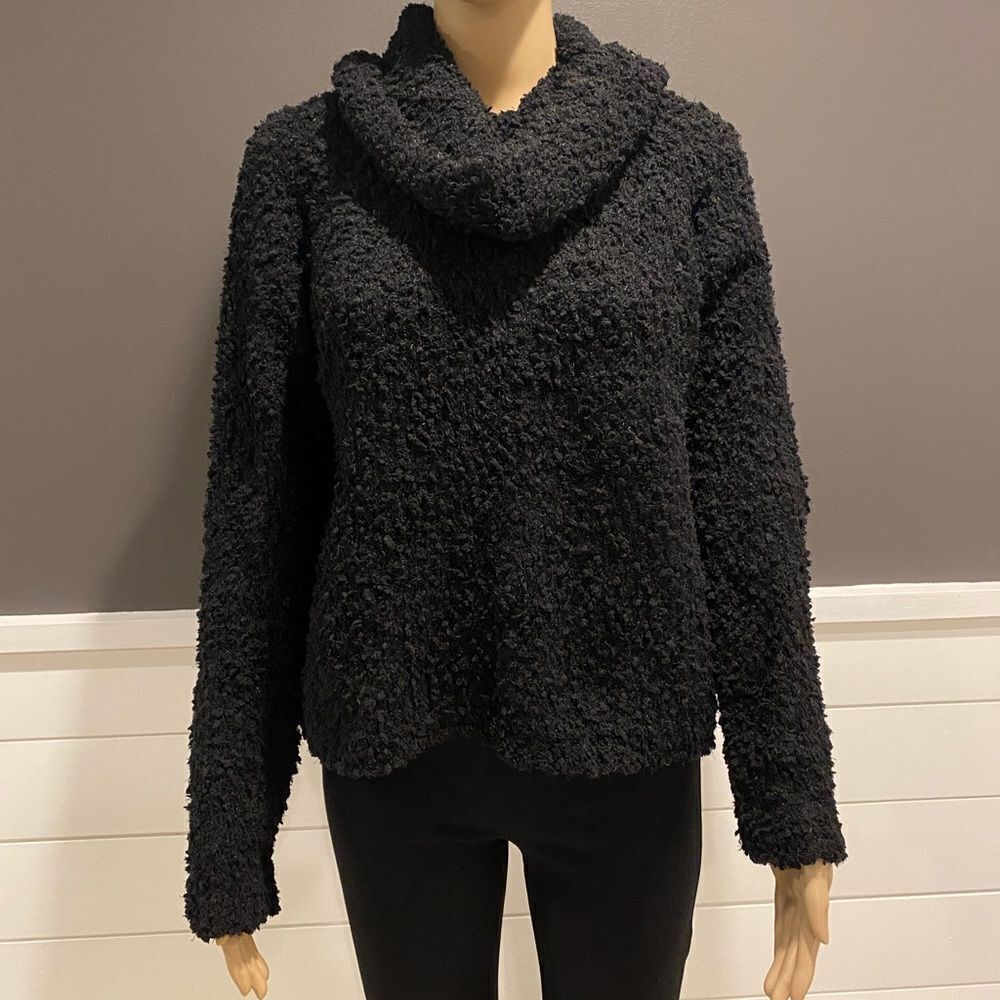 NEW Hippie Rose sweater